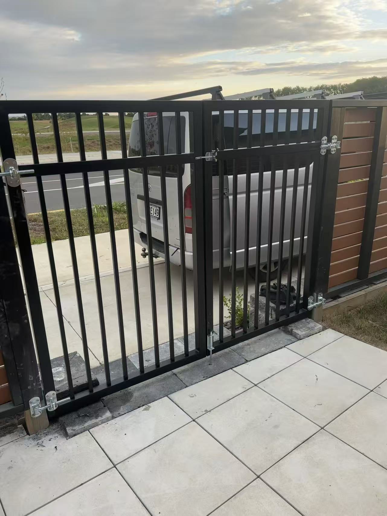 Black aluminium gates and fencing